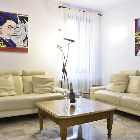 Ca' del Cinema B&B-2